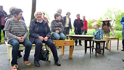 04_tisch_sitzen_314_k